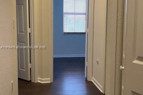 Copropriété à louer à Doral, Floride: 3 chambres, 128.67 m2 № 1972759 - photo 12