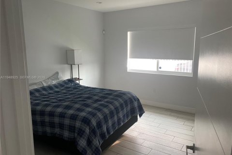 Снять в аренду виллу или дом в Майами, Флорида 3 спальни, 145.67м2, № 2004828 - фото 6