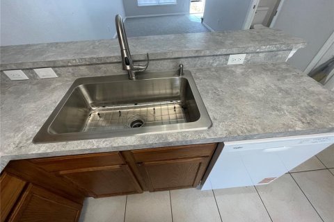 Adosado en venta en Sanford, Florida, 2 dormitorios, 98.1 m2 № 1678174 - foto 8