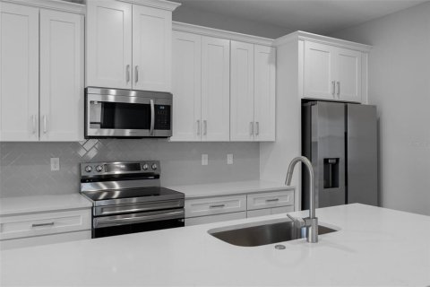 Casa en venta en Homosassa, Florida, 4 dormitorios, 187.76 m2 № 1772096 - foto 14