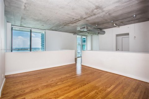 Copropriété à louer à Miami, Floride: 3 chambres, 116.59 m2 № 1969388 - photo 8