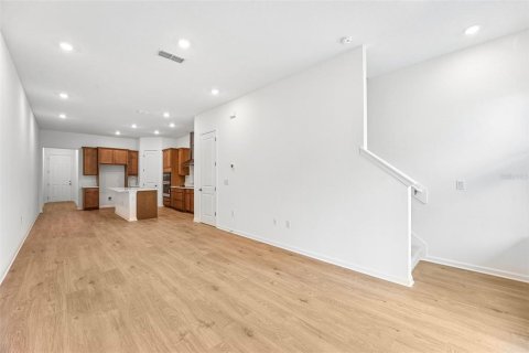 Touwnhouse à vendre à Jacksonville, Floride: 3 chambres, 143.91 m2 № 2418793 - photo 7