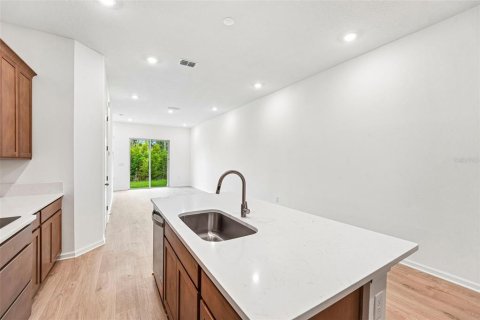Touwnhouse à vendre à Jacksonville, Floride: 3 chambres, 143.91 m2 № 2418793 - photo 14