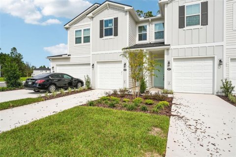 Touwnhouse à vendre à Jacksonville, Floride: 3 chambres, 143.91 m2 № 2418793 - photo 2