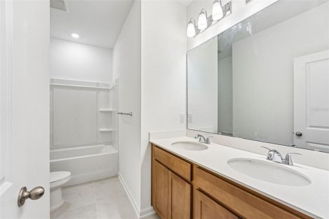 Touwnhouse à vendre à Jacksonville, Floride: 3 chambres, 143.91 m2 № 2418793 - photo 21