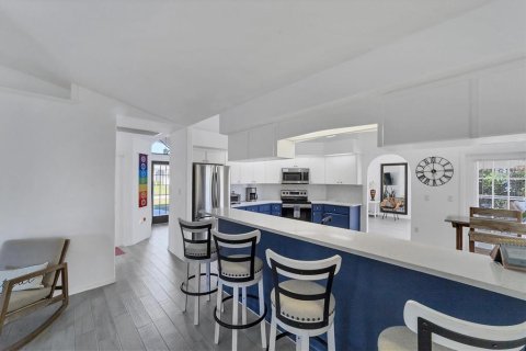 Villa ou maison à vendre à Rotonda, Floride: 4 chambres, 220.09 m2 № 1734483 - photo 16
