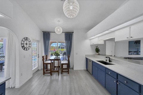 Villa ou maison à vendre à Rotonda, Floride: 4 chambres, 220.09 m2 № 1734483 - photo 13