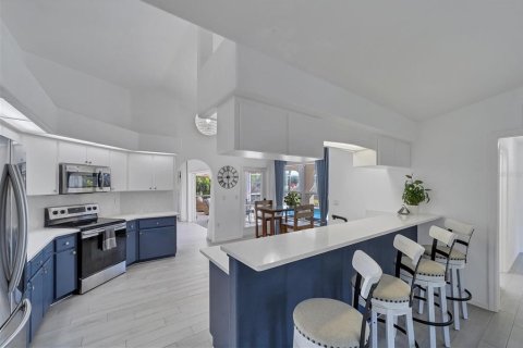 Villa ou maison à vendre à Rotonda, Floride: 4 chambres, 220.09 m2 № 1734483 - photo 15