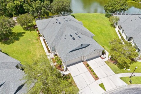 Casa en venta en Wesley Chapel, Florida, 3 dormitorios, 155.61 m2 № 2124344 - foto 14