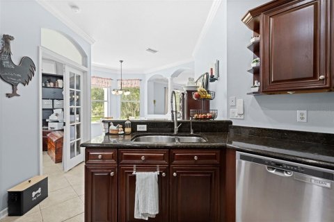 Casa en venta en Wesley Chapel, Florida, 3 dormitorios, 155.61 m2 № 2124344 - foto 23