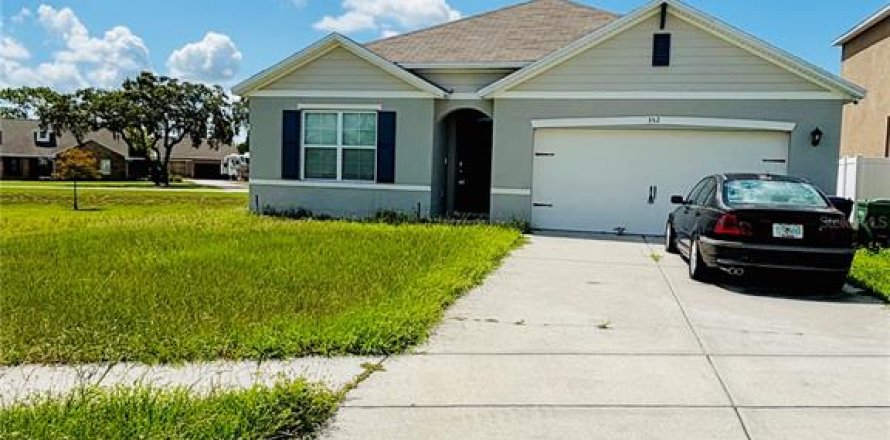 House in Winter Haven, Florida 4 bedrooms, 173.45 sq.m. № 1885750