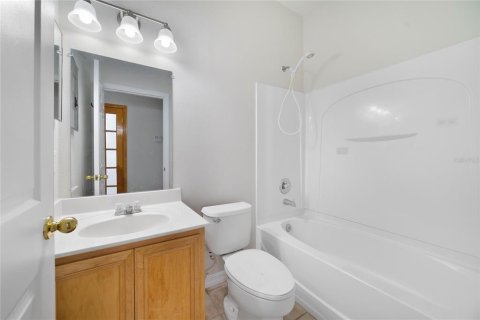 Casa en venta en Kissimmee, Florida, 5 dormitorios, 318.1 m2 № 1678046 - foto 10