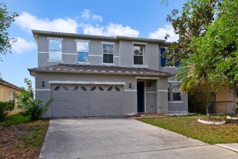 Casa en venta en Kissimmee, Florida, 5 dormitorios, 318.1 m2 № 1678046 - foto 1