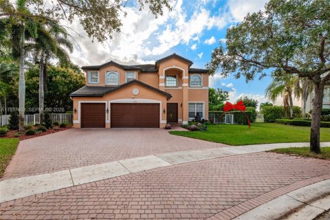 Casa en Miramar, Florida 6 dormitorios, 332.03 m2 № 1995622