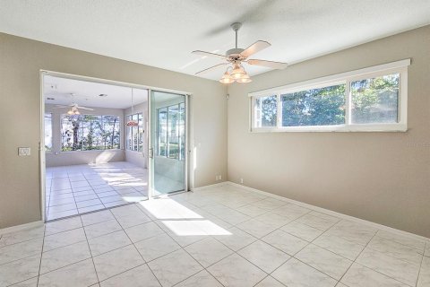 House in Palm Coast, Florida 3 bedrooms, 236.34 sq.m. № 1509692 - photo 11