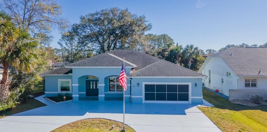 House in Palm Coast, Florida 3 bedrooms, 236.34 sq.m. № 1509692