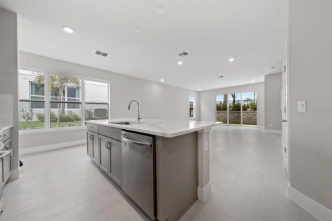 Townhouse in Kissimmee, Florida 3 bedrooms, 155.15 sq.m. № 2224304 - photo 10