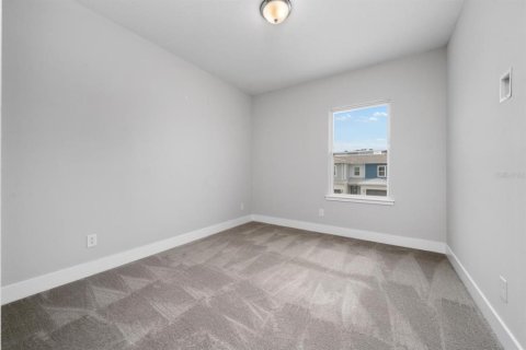 Townhouse in Kissimmee, Florida 3 bedrooms, 155.15 sq.m. № 2224304 - photo 16