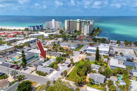 Casa en venta en Saint Pete Beach, Florida, 2 dormitorios, 97.55 m2 № 2135592 - foto 5