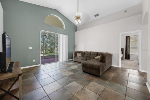 House in Orlando, Florida 3 bedrooms, 143.81 sq.m. № 1885020 - photo 6