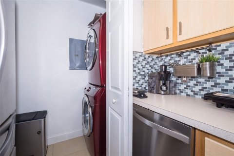 Copropriété à louer à Orlando, Floride: 2 chambres, 113.53 m2 № 2406477 - photo 13