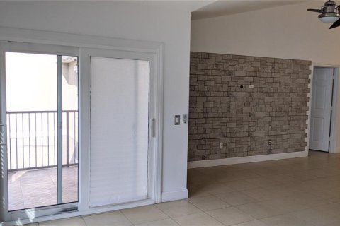 Copropriété à louer à Orlando, Floride: 2 chambres, 113.53 m2 № 2406477 - photo 7