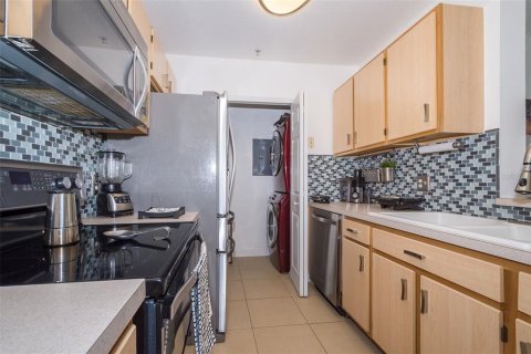 Copropriété à louer à Orlando, Floride: 2 chambres, 113.53 m2 № 2406477 - photo 8