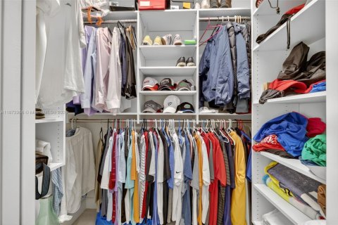 Casa en alquiler en Port St. Lucie, Florida, 3 dormitorios, 197.6 m2 № 1920595 - foto 18