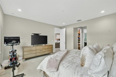 Casa en alquiler en Port St. Lucie, Florida, 3 dormitorios, 197.6 m2 № 1920595 - foto 14