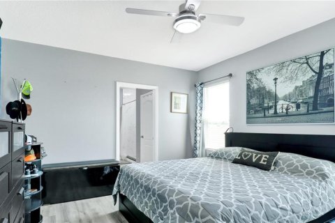 Casa en venta en Saint Cloud, Florida, 4 dormitorios, 210.7 m2 № 1584643 - foto 10