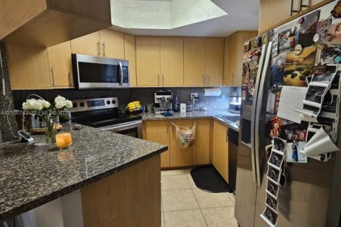 Condo à Doral, Floride, 1 chambre  № 2401569