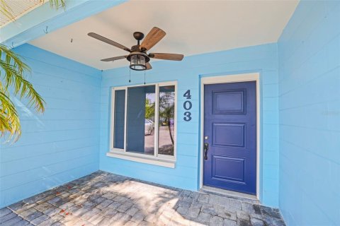 Casa en venta en Madeira Beach, Florida, 3 dormitorios, 169.64 m2 № 1769307 - foto 5