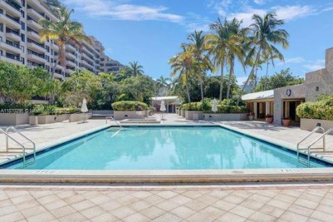 Condominio en venta en Key Biscayne, Florida, 3 dormitorios, 185.9 m2 № 2012694 - foto 27