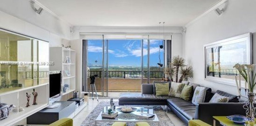 Condominio en Key Biscayne, Florida, 3 dormitorios  № 2012694