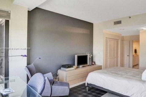 Condominio en venta en Key Biscayne, Florida, 3 dormitorios, 185.9 m2 № 2012694 - foto 12