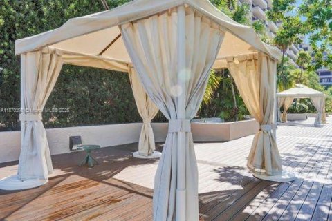 Condominio en venta en Key Biscayne, Florida, 3 dormitorios, 185.9 m2 № 2012694 - foto 24