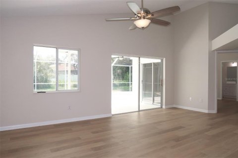 Casa en venta en Wesley Chapel, Florida, 3 dormitorios, 154.78 m2 № 1914572 - foto 14