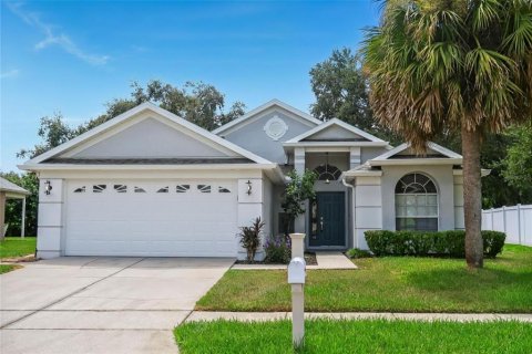 Casa en venta en Wesley Chapel, Florida, 3 dormitorios, 154.78 m2 № 1914572 - foto 1