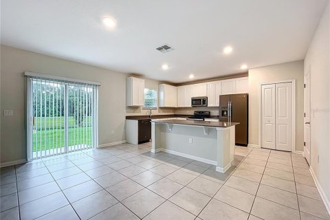 House in Clermont, Florida 4 bedrooms, 240.06 sq.m. № 1808905 - photo 10
