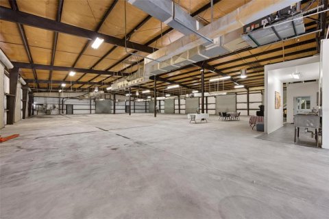 Commercial property in Bradenton, Florida № 2099818 - photo 7