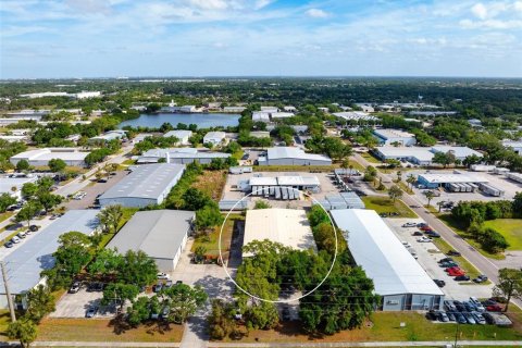 Commercial property in Bradenton, Florida № 2099818 - photo 25