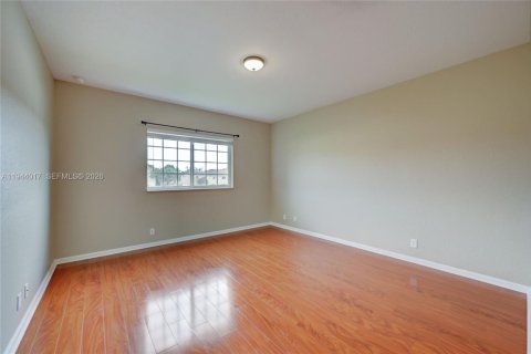 Townhouse in Oakland Park, Florida 3 bedrooms, 140.65 sq.m. № 2000855 - photo 21