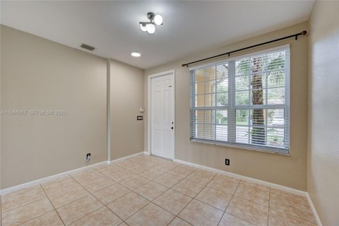 Townhouse in Oakland Park, Florida 3 bedrooms, 140.65 sq.m. № 2000855 - photo 6
