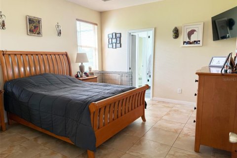 Casa en venta en Orlando, Florida, 3 dormitorios, 171.5 m2 № 1904584 - foto 5