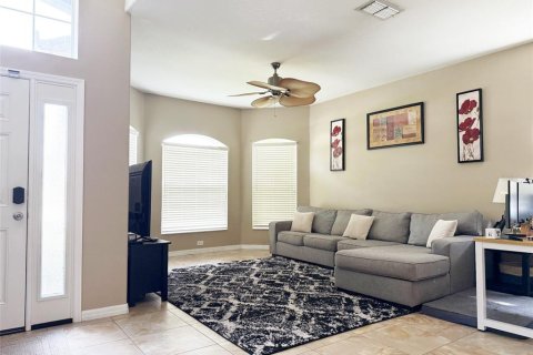 Casa en venta en Orlando, Florida, 3 dormitorios, 171.5 m2 № 1904584 - foto 2