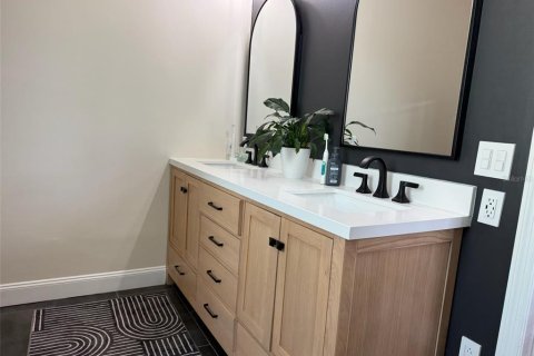 Casa en venta en Orlando, Florida, 3 dormitorios, 171.5 m2 № 1904584 - foto 7