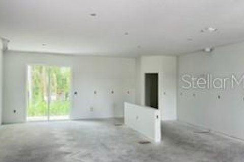 Villa ou maison à vendre à DeLand, Floride: 4 chambres, 172.8 m2 № 1536513 - photo 2