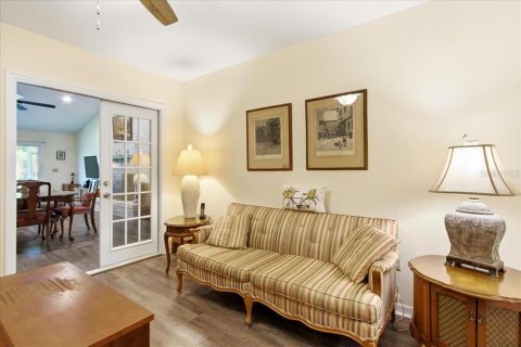 Condo in Orlando, Florida, 2 bedrooms  № 2204564 - photo 14