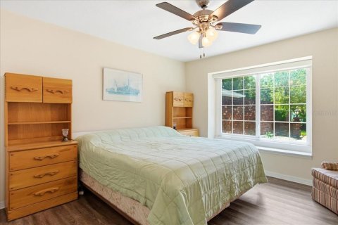 Condo in Orlando, Florida, 2 bedrooms  № 2204564 - photo 28