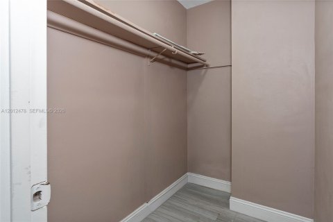 Touwnhouse à vendre à Sunrise, Floride: 2 chambres, 51.1 m2 № 2076258 - photo 26